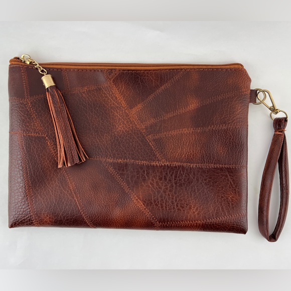 Women’s Miss Fashion Wristlet Clutch Handbag Compact Purse Lightweight NWOT - Picture 1 of 7